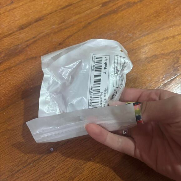 APPLE 1/2 Airpod Clear Black Case Protective Trendy Minimalist Headphones - Picture 2 of 3